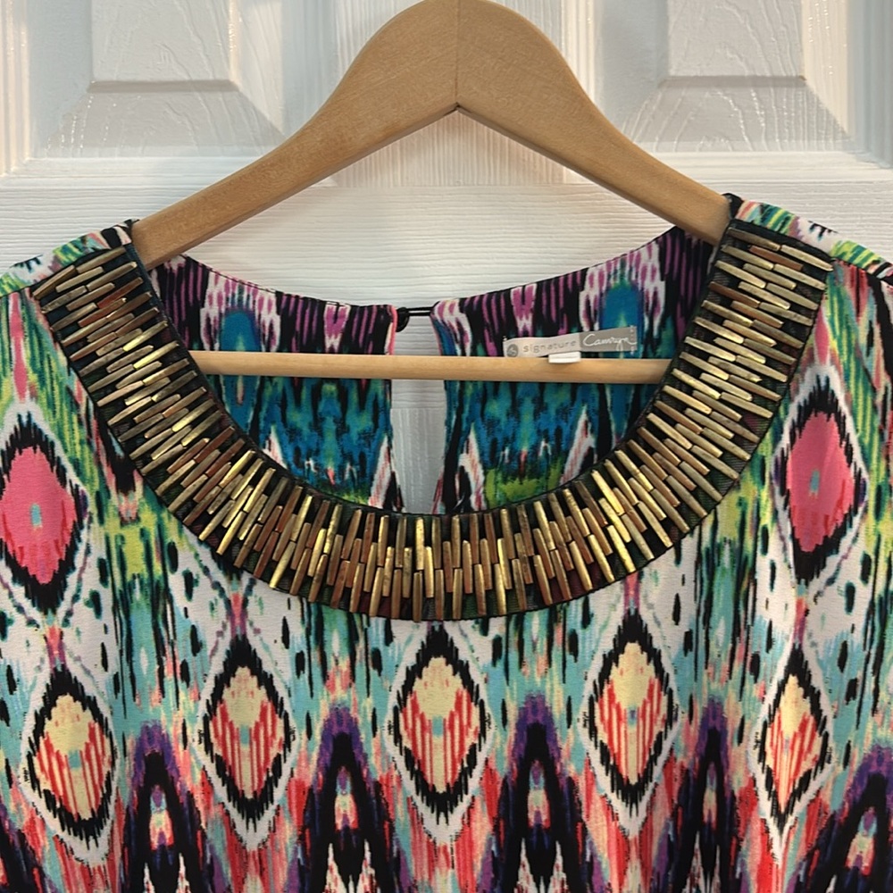 Signature Camryn Multicolor Sleeveless Midi Dress with neckline gold accent - Picture 3 of 10